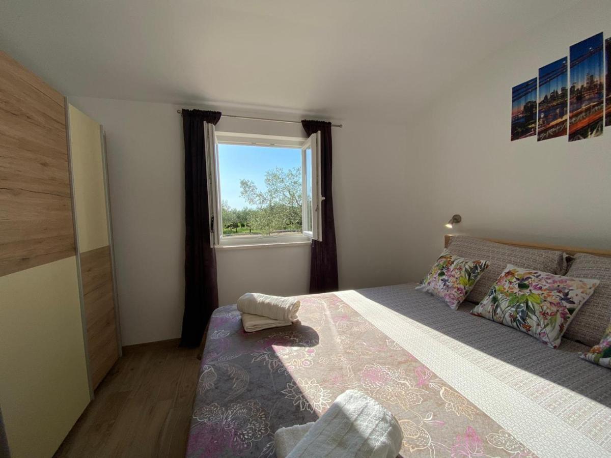 Guest House Ada Galizana Екстер'єр фото