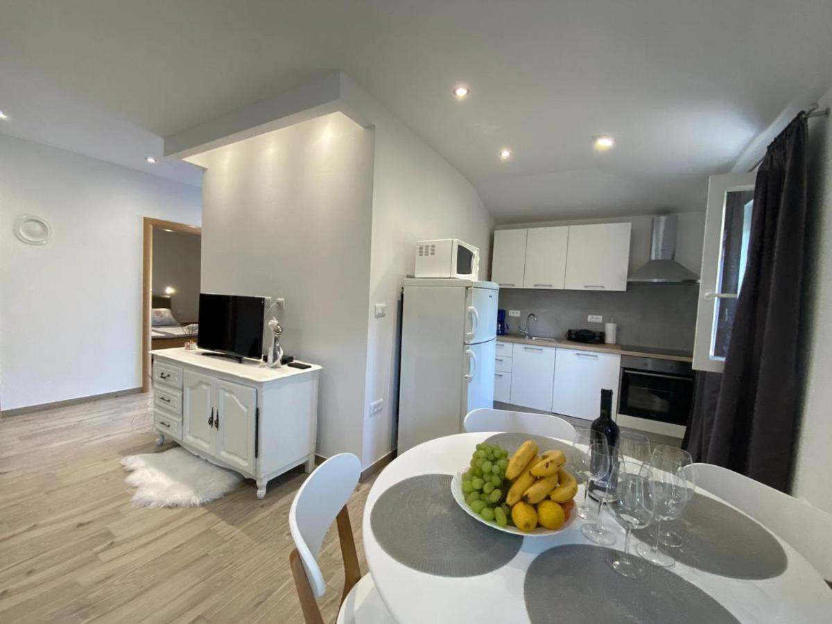 Guest House Ada Galizana Екстер'єр фото