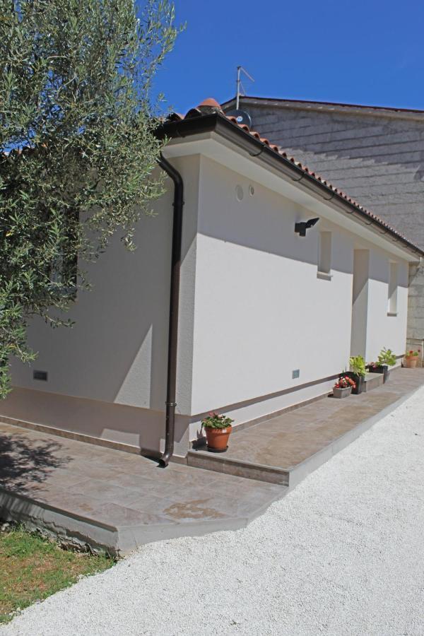Guest House Ada Galizana Екстер'єр фото